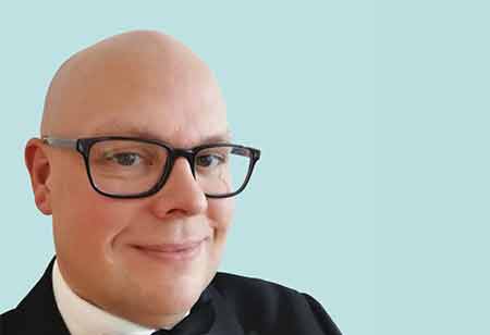 En Route to Smart Housing